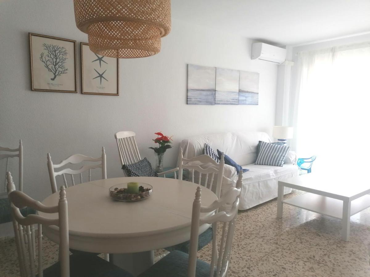 Piso Familiar Con Piscina Y Aparcamiento En Torre Del Mar - Edificio Ronda I 아파트 외부 사진
