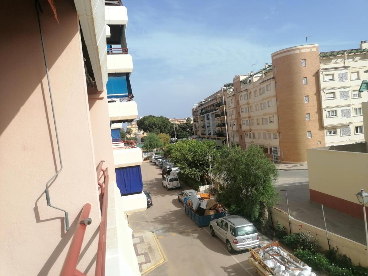 Piso Familiar Con Piscina Y Aparcamiento En Torre Del Mar - Edificio Ronda I 아파트 외부 사진